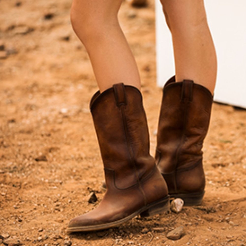 $399 Frye Billy Pull On Cognac Leather Western Low Heel Cowboy Rodeo Riding Boot - Picture 8 of 16